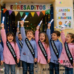 BANDA EGRESADITOS METALIZADO CON PLATA TORNASOL